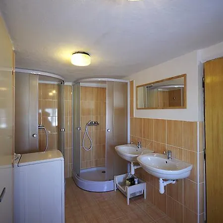 Horska Bouda Subisak * Loučná pod Klínovcem